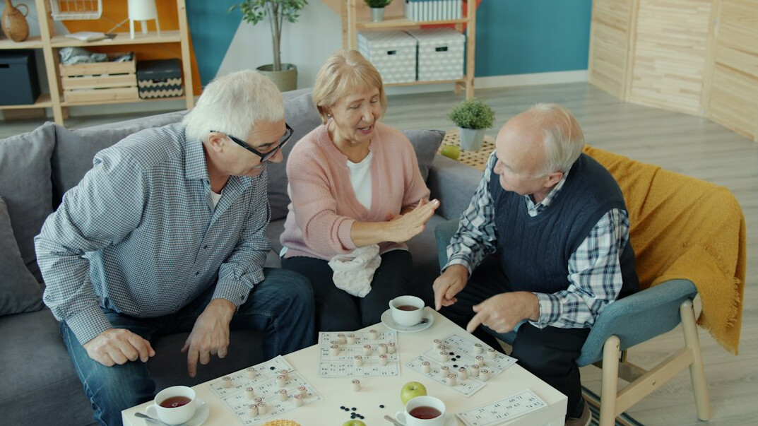 seniors enjoying tea time